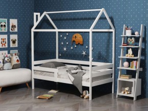 Детская кровать-домик из массива березы Соня-6 (800*1600) Белый/Лак в Заречном - zarechnyy.ok-mebel.com | фото