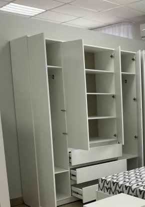 Шкаф 4-ств. с 3 ящиками "Бьянко" в Заречном - zarechnyy.ok-mebel.com | фото 2
