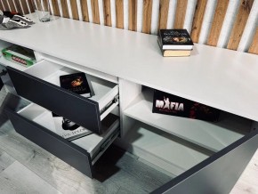 Тумба ТВ большая Парус (Белый/Графит) в Заречном - zarechnyy.ok-mebel.com | фото 3